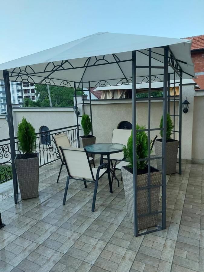Apartments Exclusive Belgrado Exterior foto